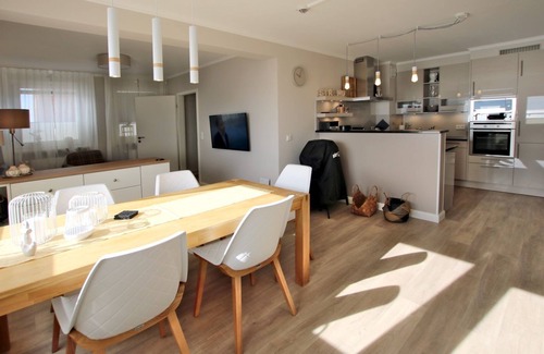 Wyk auf Foehr Apartamento | Königstraße 1, Whg. 43 in the Strandhotel - Penthouse apartment with large roof terrace