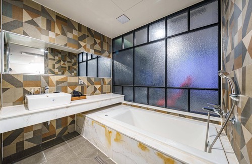 Neung-dong Hotel | Konkuk University Boutique Nine