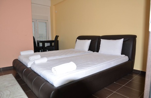 Laplje Selo Hotel | Konstantin Hotel