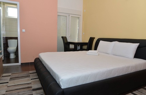 Laplje Selo Hotel | Konstantin Hotel