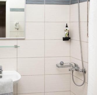 Yenion Apartamento | Konstantinos Hotel & Apartments 2