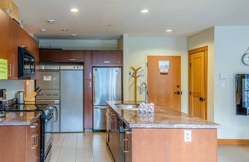 Sun Peaks Condominio | Kookaburra Lodge #303 By Bear Country