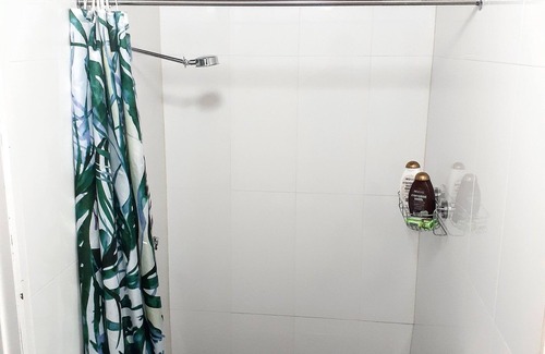 Burleigh Heads Cabina | Kookaburra Lodge