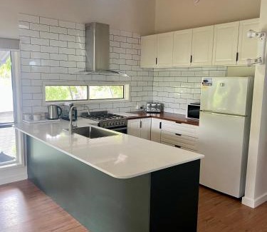 Kingfisher Bay Villa | Kookaburra Villa at Kingfisher Bay Resort