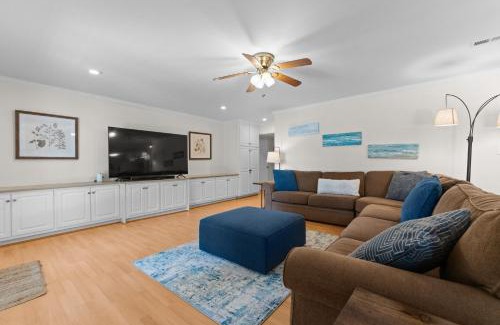 Lake Norman of Catawba Casa | Kool Breeze by AvantStay Boat Ramp Hot Tub