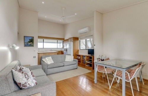 Metung Casa | Korak: una casa muy deseable ubicada en el prestigioso Shaving Point en Metung