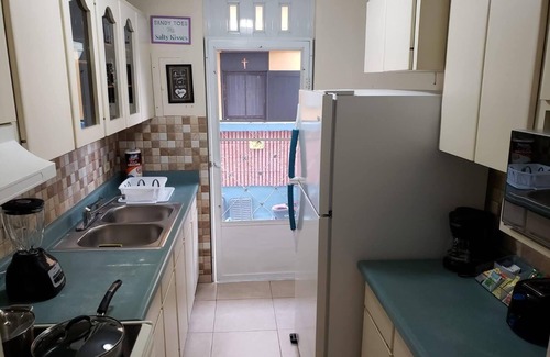 Ensenada Casa | Koral de Alejandro Beach House-Walking distance to beach, town and Fun! Charming