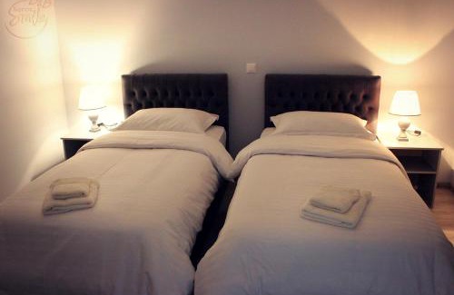 Korce Cama Y Desayuno | KorcaSmileHotel