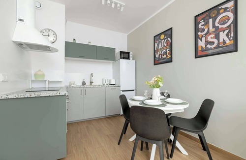 Katowice Apartamento | Korfantego 97 | Stylish Apartment | Parking