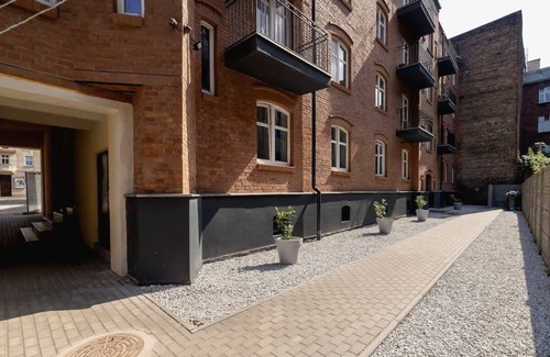 Katowice Apartamento | Kosciuszki 31B | Spacious Apartment | Desk