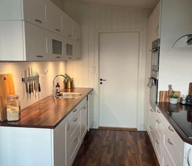 Kvaløysletta Villa | Koselig Hjem i Tromsø