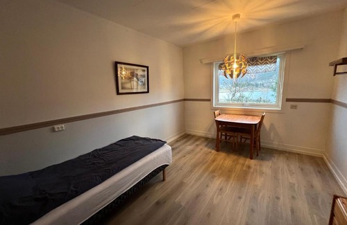 Selje Casa | Koselig rom i vakre omgivelser - Saltnes