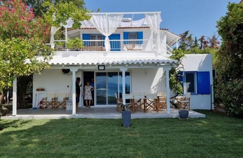Dirfys-Messapia Villa | Kostalas Luxury Villa