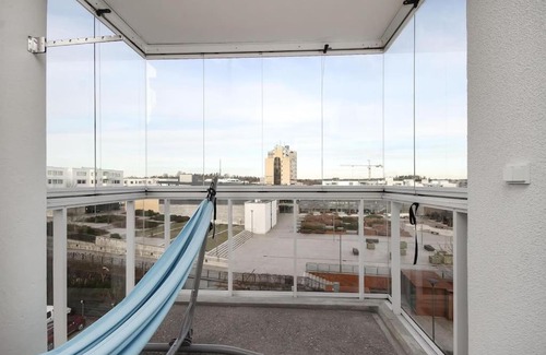 Espoo Centre Apartamento | Kotimaailma - Iso ja valoisa kaksio, Espoon Keskustassa