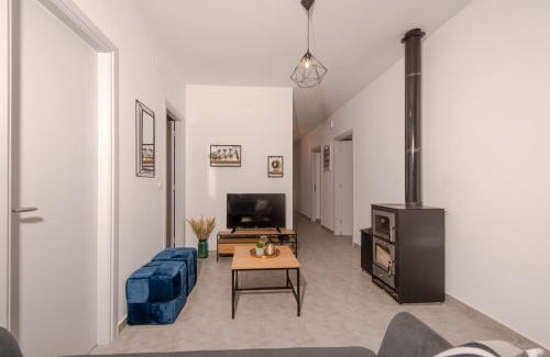 Agia Marina Casa | Koukounaria House