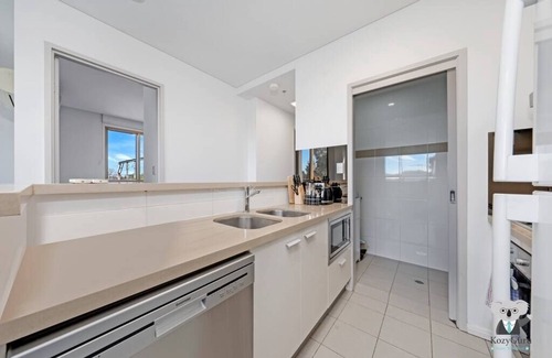 Rhodes Apartamento | KozyGuru | Rhodes | Water View 2 Bed + Parking