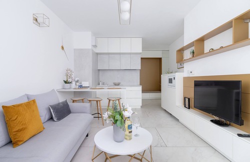 Warszawskie Apartamento | Kraków Rakowicka by Renters Prestige