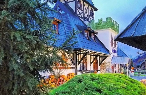 Bosnia Casa | Kraljevsko selo Kotromanićevo - Romantic Double Room