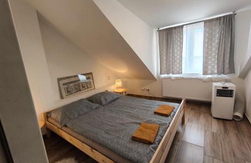 Kraluv Dvur Apartamento | Kralovak