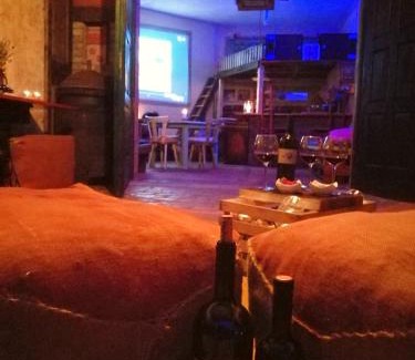 Komen Casa | Krasberry Ježev brlog