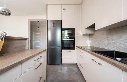 Zoliborz Apartamento | Krasińskiego Deluxe Apartment by BookingHost