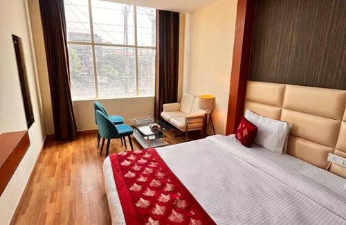 Sushant Lok Casa | Krishna Coddle Executive