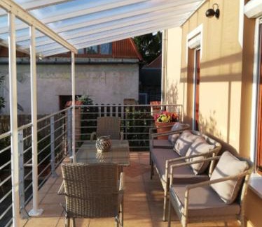 Sarvar Apartamento | Kristály Apartmanház
