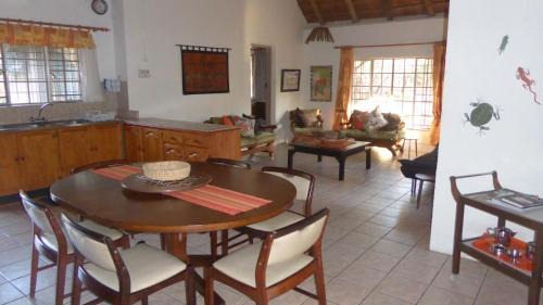Marloth Park Casa | Kruger Cottage