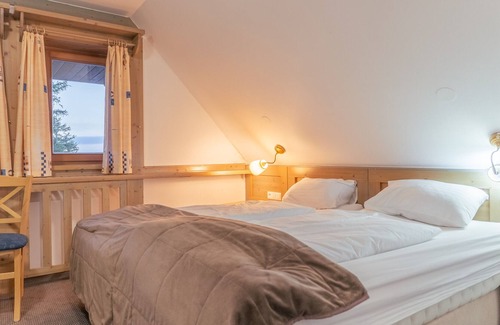 Ambroz pod Krvavcem Casa | Krvavec Quadruple room with balcony 1