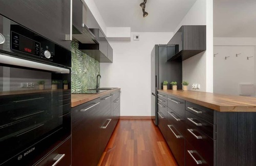 Krzyki Apartamento | Krzycka Elegant Apartment Parking by Noclegi Renters