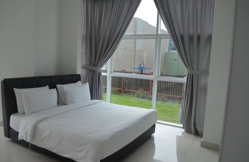 Taman Century Complejo | KSL Hotel & Resort