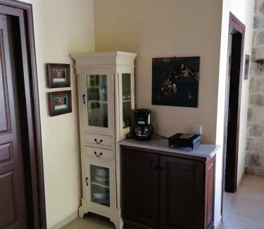 Agii Anargiri Casa | Ktima Nafsika - First-floor luxury apartment in majestic estate