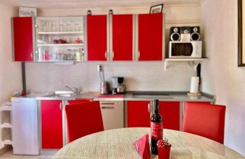 Crikvenica Casa | Kuća BORNA
