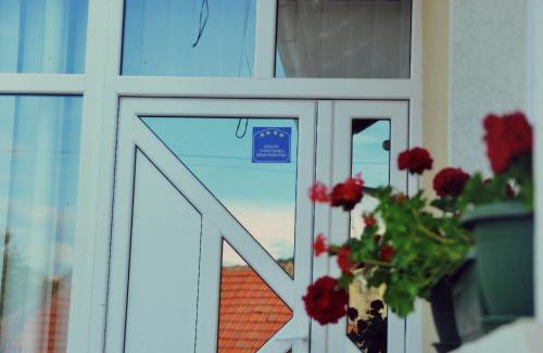 Central Serbia Apartamento | Kuća za odmor Žuta Vila