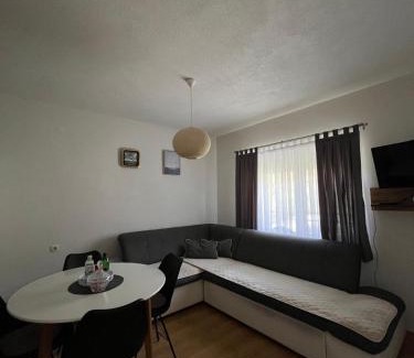 Siroki Brijeg Apartamento | Kuća za odmor Ana