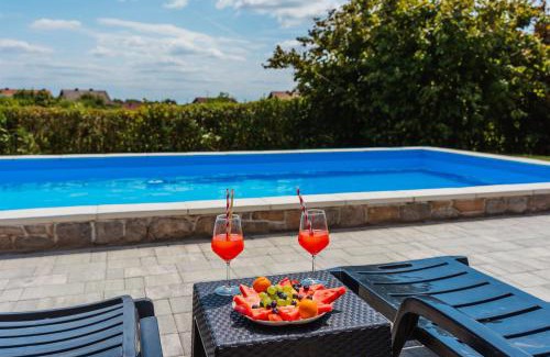 Dugo Selo Villa | Kuća za odmor Dugo Selo M&A