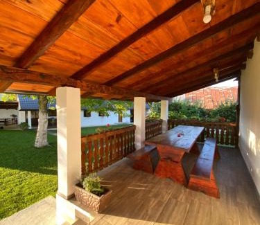 Gospic Casa | Kuća za odmor KOD DOZA