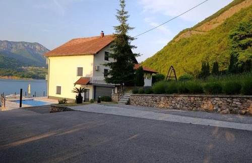 Herzegovina-Neretva Canton Casa | Kuća za odmor Oaza mira