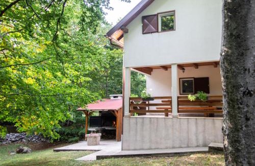 Bribir Chalet De Esquí | Kuća za odmor Ravno