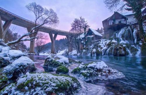 Slunj Chalet De Esquí | Kuća za odmor Slunjčica
