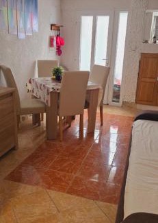 Krapanj Casa | Kuća za odmor Tena