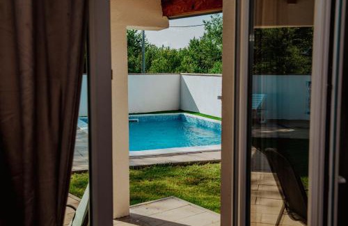 Bihac Villa | Kuća za odmor Vučjak