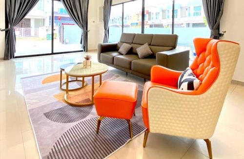 Kuala Selangor Casa | Kuala Selangor Modern Homestay with Pool 20pax