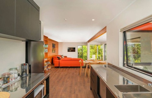 Kuaotunu Casa | Kuaotunu Escape - Privacy + Views + Luke's Kitchen, Cafe & Beach