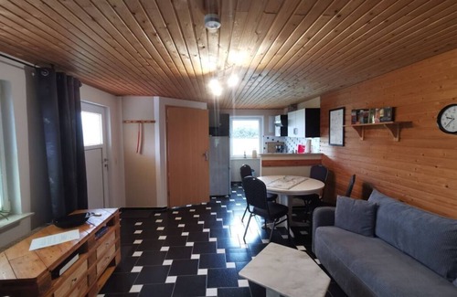 Wiek Casa | Retiro moderno de Kubis