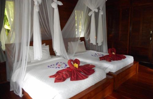 Selat Casa | Kubu Alas Tunggal Villa