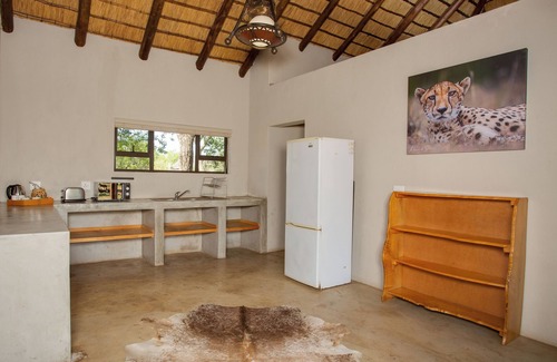 Thorny Bush Game Reserve Cabina | Kubu Bush Lodge