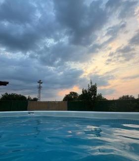Stari Banovci Casa | Kuca sa bazenom Oazis