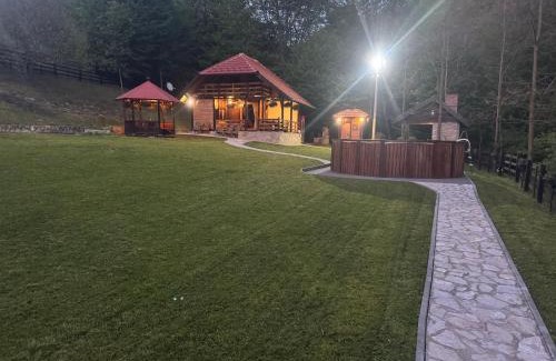 Sumadija Casa | Kuca za odmor Marjanovic