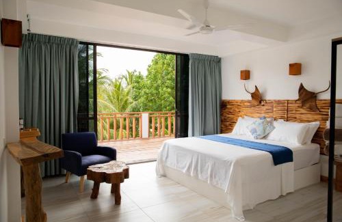 Thulusdhoo Island Casa | Kudhi Boli Beach House